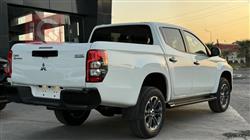 میتسوبیشی L200
